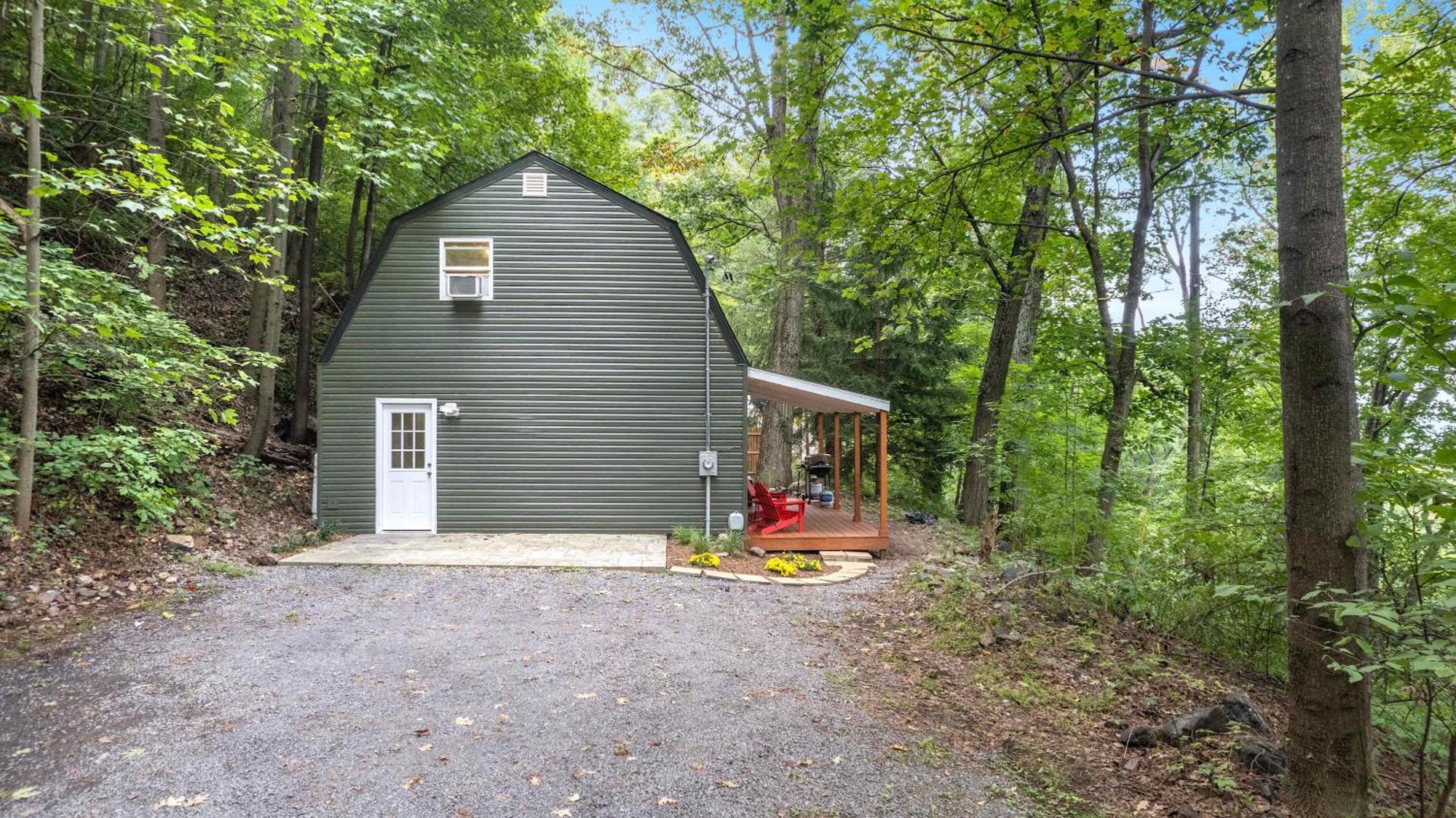 Modern Mountain Cottage W Hot Tub, Fire Pit, Wifi Inwood Exterior foto